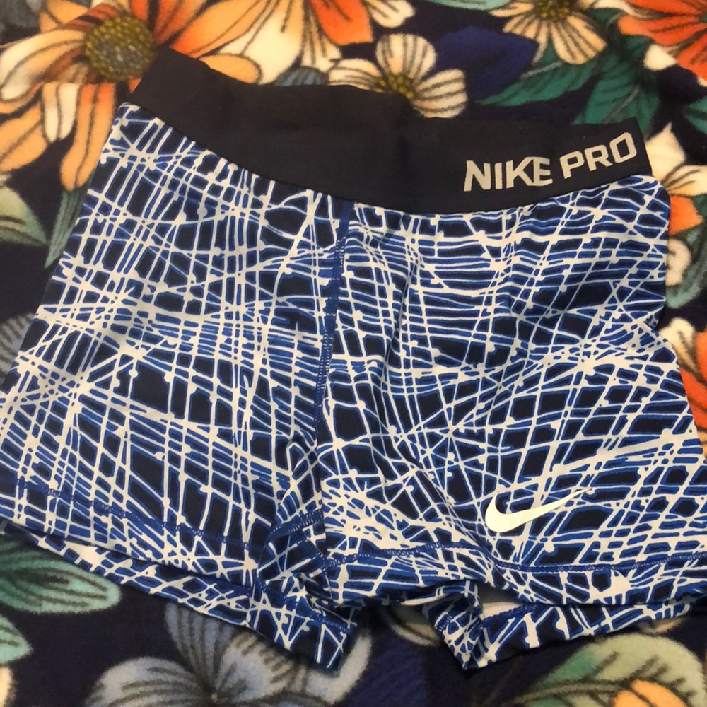 Nike pro shorts SOLD
